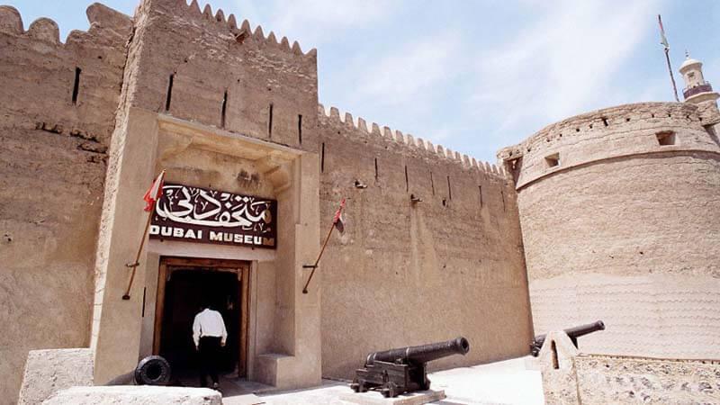 MOZEH.jpg